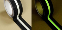 Segurança em qualquer ambiente, a qualquer hora. A fita antiderrapante fotoluminescente da Lester Equipamentos ilumina o caminho, garantindo sua proteção.