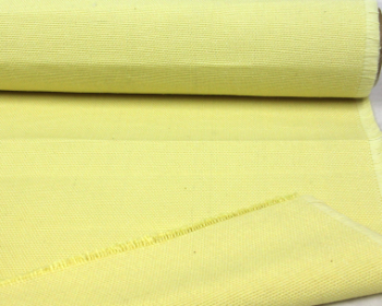 O tecido de Kevlar é indicado para resfriamento controlado de peças quentes, protegendo contra fagulhas. Este pode ser aplicado com antichamas em mantas, cortinas de proteção para solda na medida com bainha e ilhós.