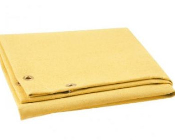 O tecido de Kevlar aramida é fabricado em polímero de alta resistência comparado com o aço, resiste de forma inalterada em contato com temperatura, impactos e tração. O tecido de Kevlar aramida pode ser usado na confecção de manta de proteção para solda, revestimento em saída de escapamentos e dutos de vapor.