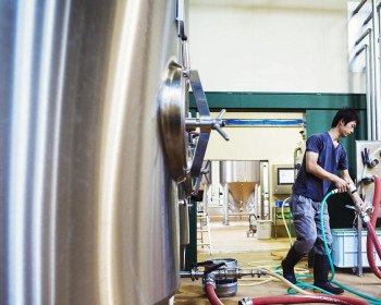 As mangueiras industriais são extremamente importantes em diversas aplicações e se adaptam a várias situações. 