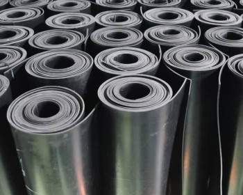 Encontre aqui na Lester equipamentos os melhores produtos para manutenção industrial com qualidade e estoque permanente em Lençol de borracha nitrílica das melhores marcas do mercado. 
