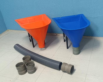 Encontre na Lester equipamentos o Funil para argamassa ideal para o transporte vertical para agilizar o revestimento externo de fachada em sua obra. Televendas 11 4061-1200
