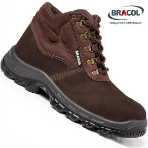 A botina Bracol Nobuck é bonita e protege os pés dos usuários diariamente em galpões e fora deles. Consulte - nos 11 4061 1200 comercial@lester.ind.br

