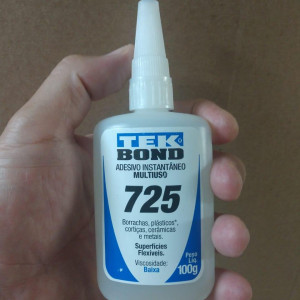 A Lester equipamentos é distribuidor da linha de produtos Tekbond marca renomada no mercado de adesivos industriais, confira as melhores ofertas do Adesivo instantâneo 725 !!!