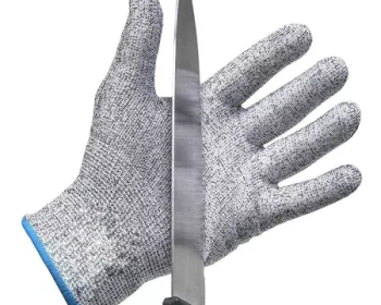 Luvas anticorte em São Paulo Descubra como as luvas anticorte em São Paulo garantem a segurança e o bem-estar dos trabalhadores em diversos segmentos, prevenindo cortes, abrasões e outros riscos ocupacionais. Encontre o modelo ideal para suas necessidades!