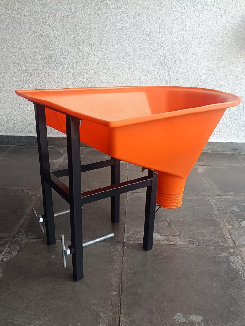 Funil para argamassa