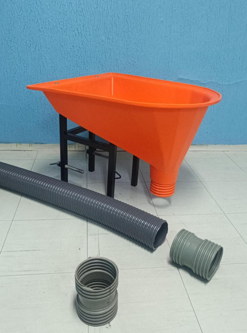 Funil abastecedor para argamassa