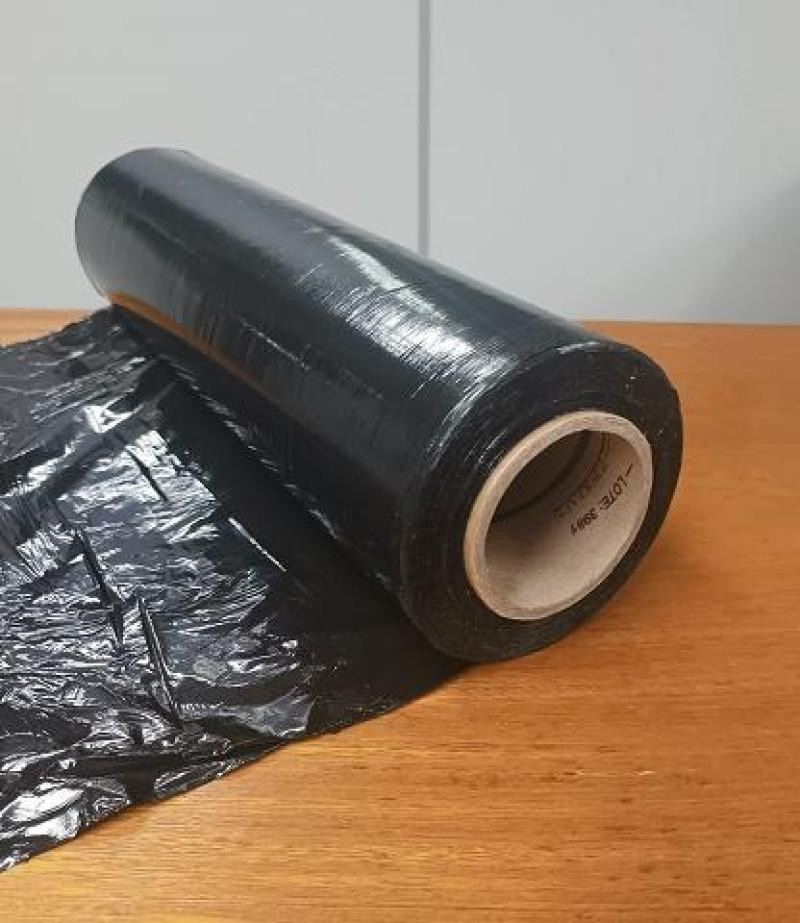 Filme stretch preto rolo com tubo 25cm X 25 Micras