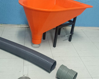 Funil abastecedor para argamassa saída rosqueável Encontre aqui as melhores ofertas em Funil abastecedor para argamassa, produto à pronta entrega e preços econômicos.