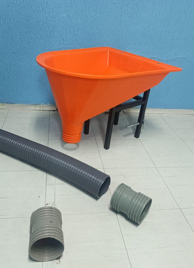 Funil abastecedor para argamassa saída rosqueável