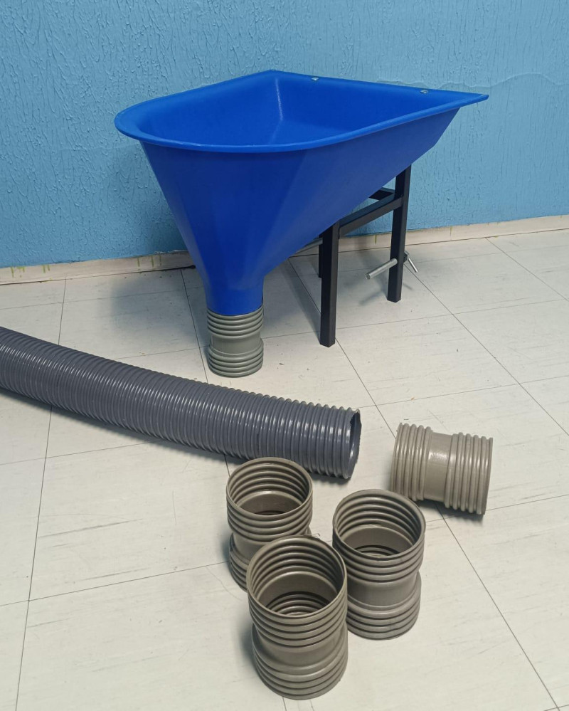 Funil para argamassa de fachada Polietileno PP